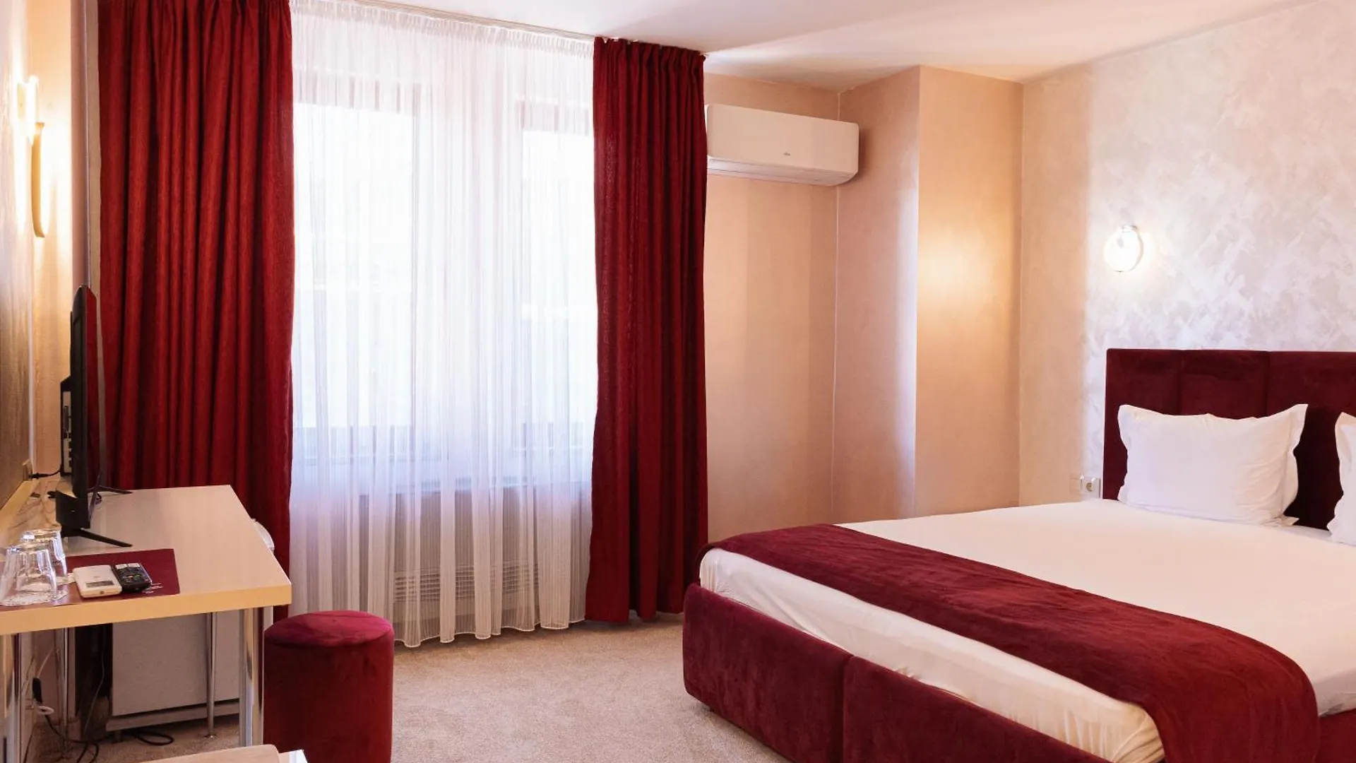 Hotel Dafi Plowdiw 3*,  Bulgarien