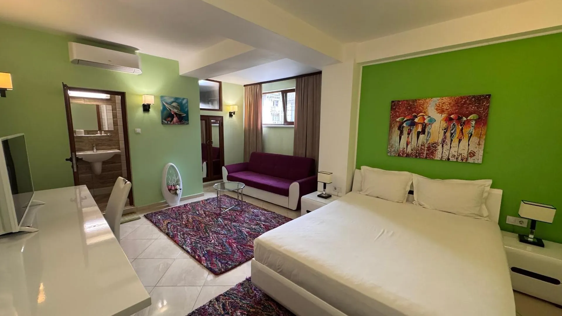Hotel Dafi Plowdiw