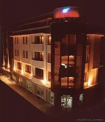 Hotel Dafi Plowdiw