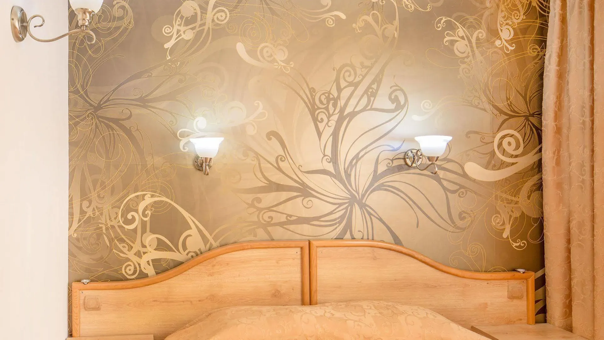 Hotel Dafi Plowdiw
