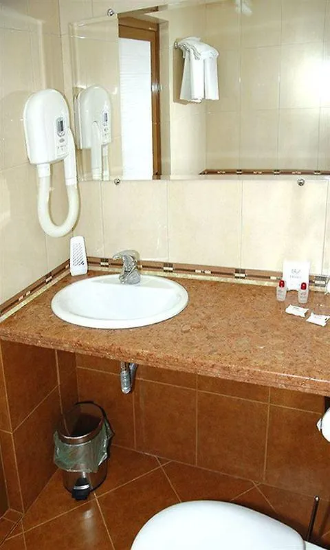Hotel Dafi Plowdiw