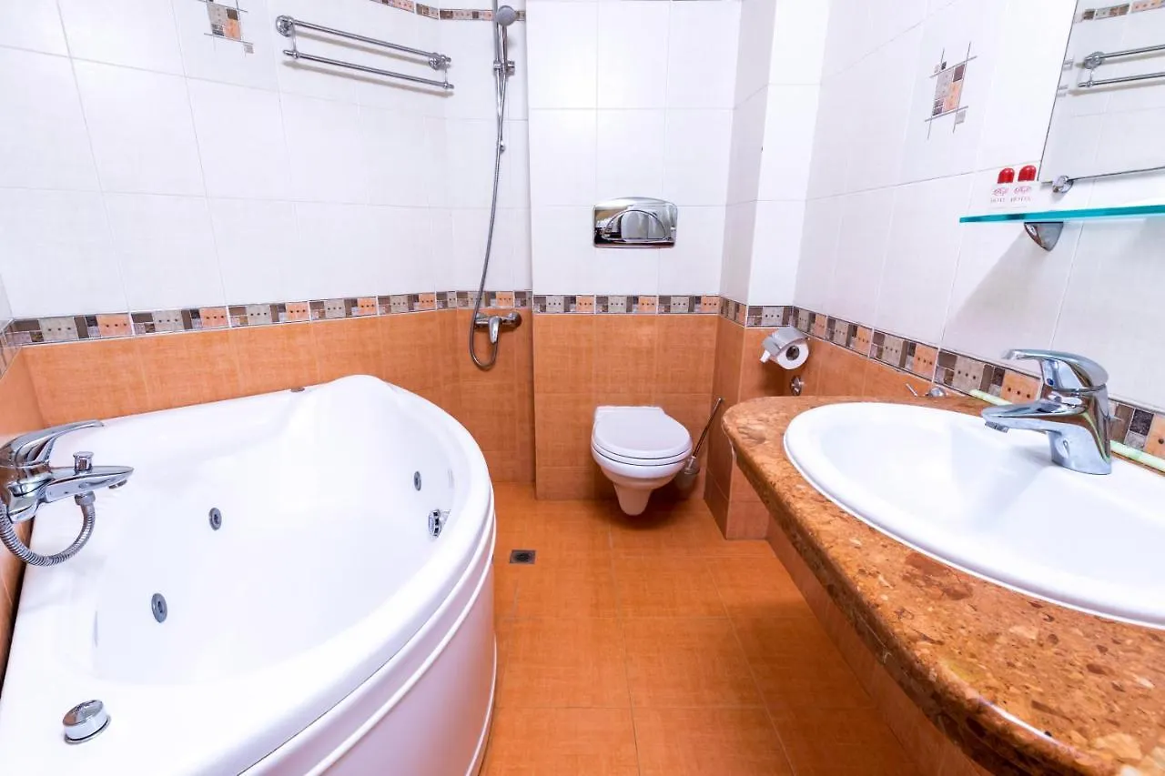 Hotel Dafi Plowdiw