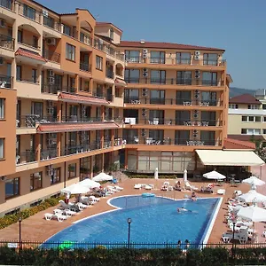 Happy Aparthotel